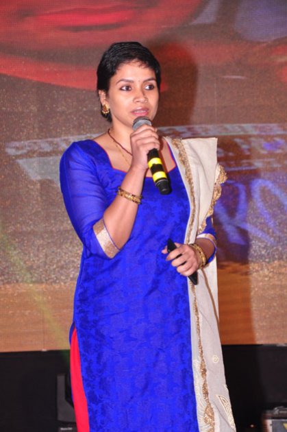 Dil-Deewana-Audio-Launch-by-Kapil-Dev